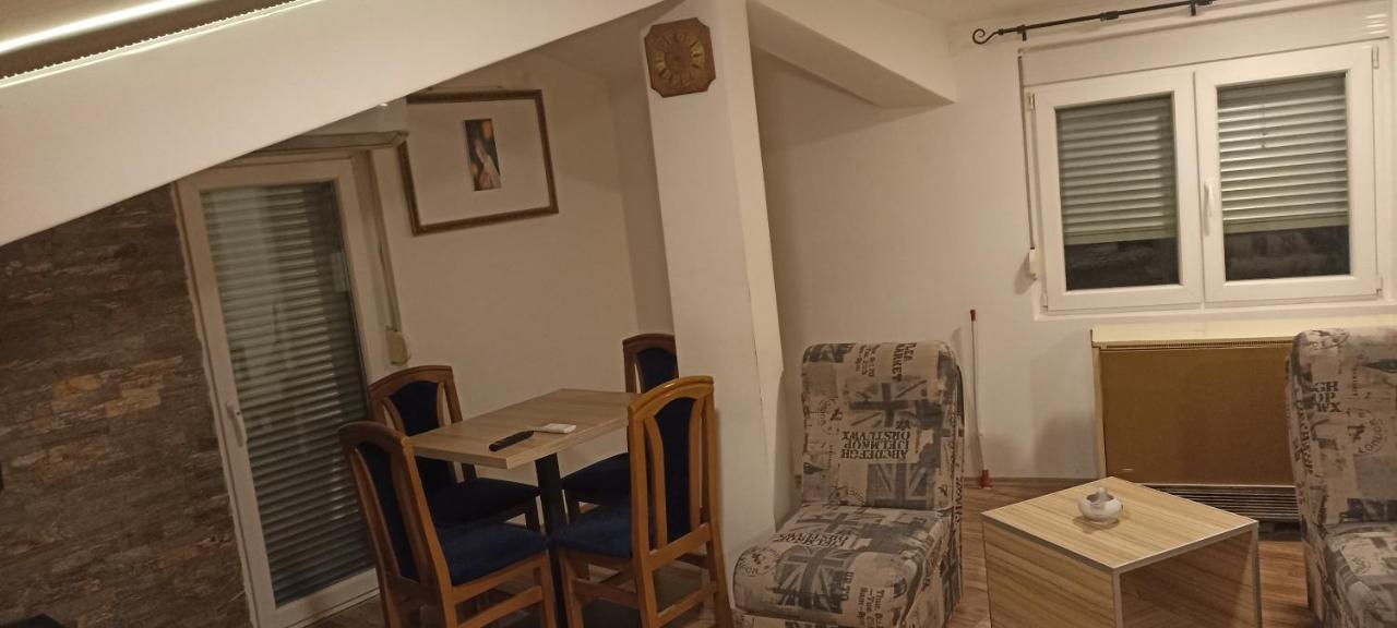 Athos Apartments Nis Ngoại thất bức ảnh
