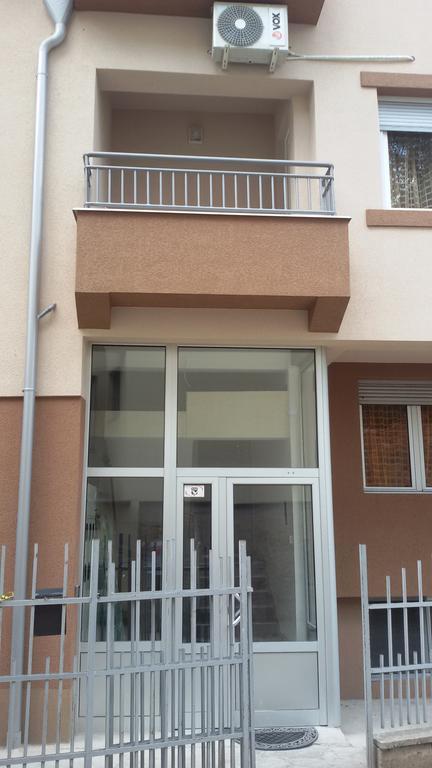 Athos Apartments Nis Ngoại thất bức ảnh