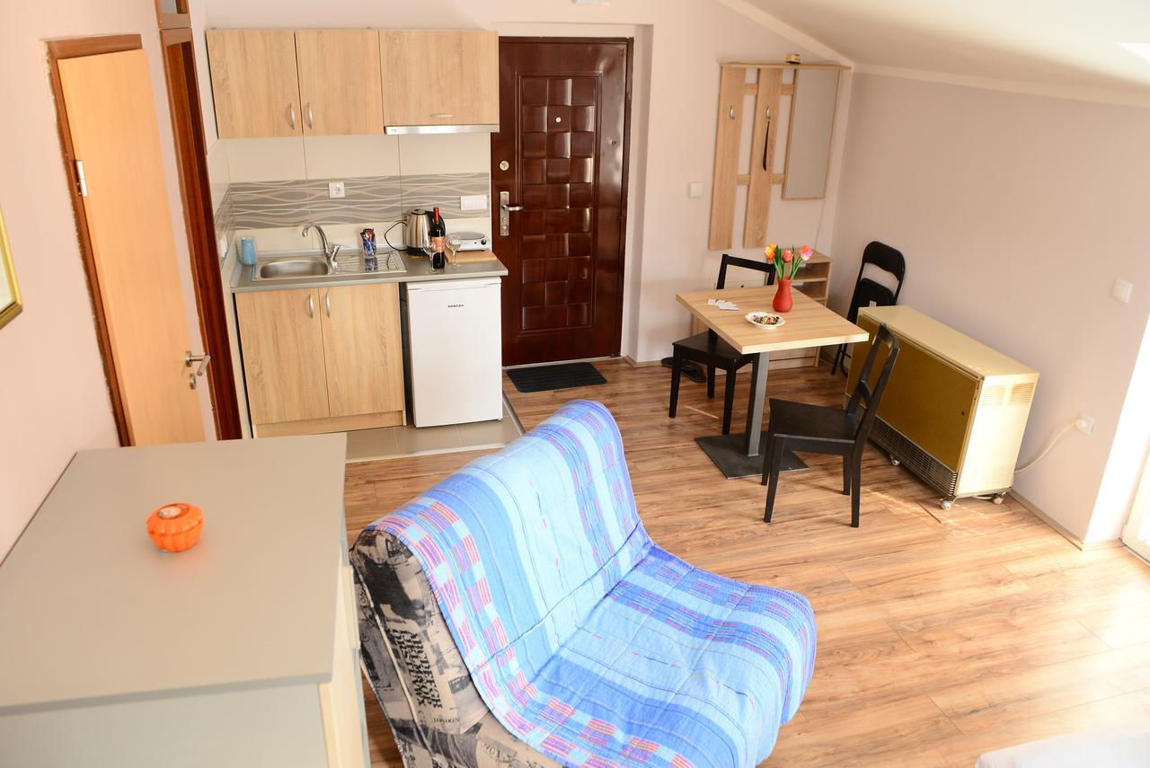 Athos Apartments Nis Ngoại thất bức ảnh