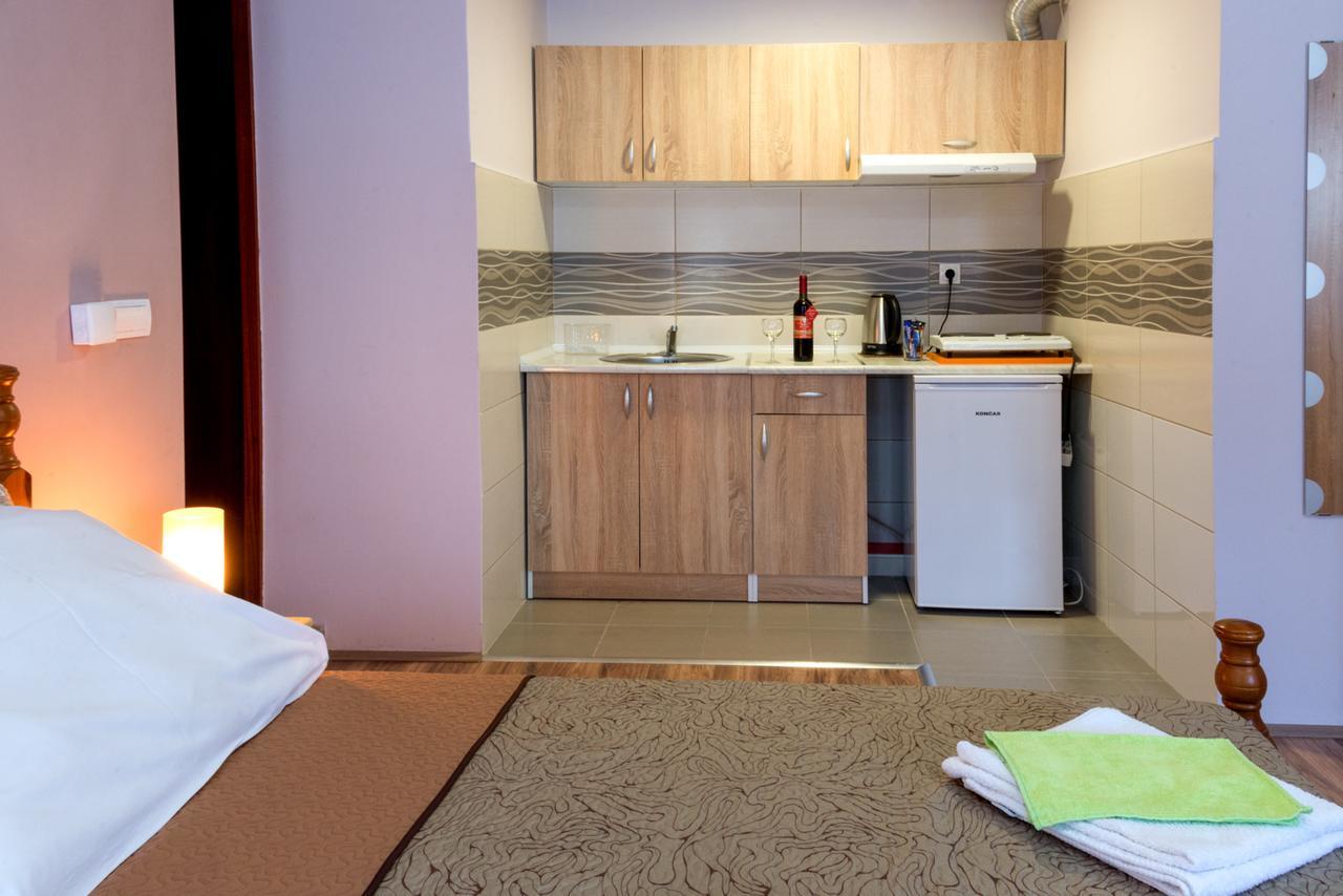 Athos Apartments Nis Ngoại thất bức ảnh