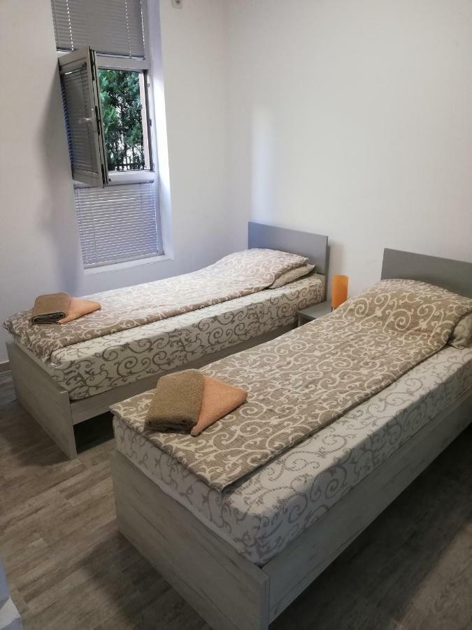 Athos Apartments Nis Ngoại thất bức ảnh